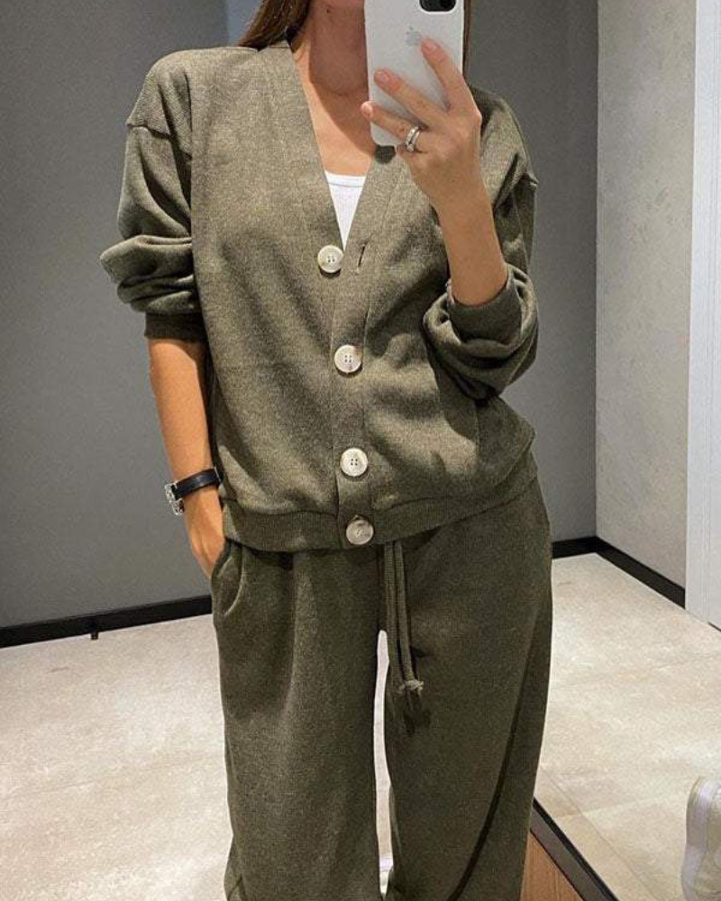 Ensemble Élégant 2 Pièces – Confort et Style au Quotidien