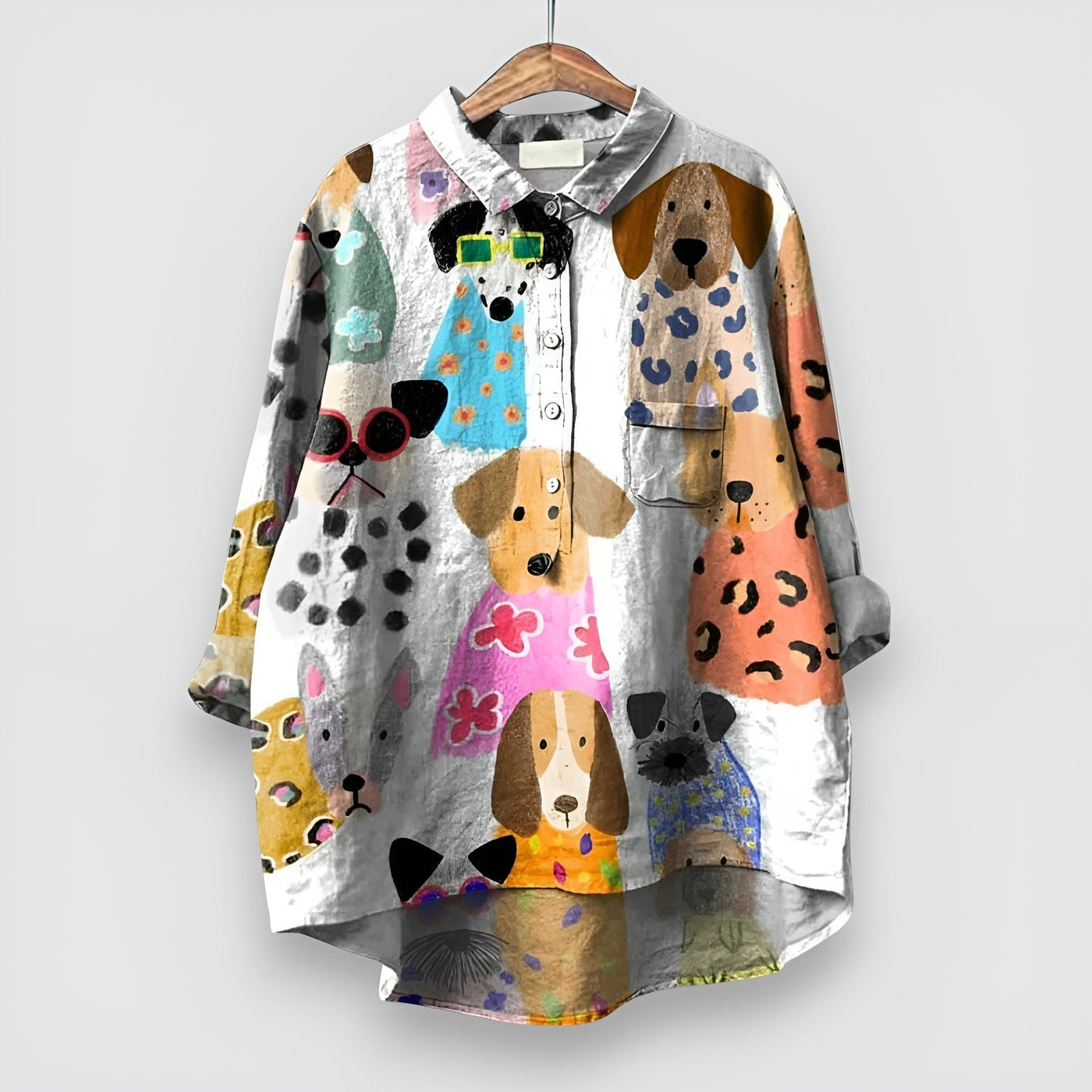 Kathrin | Chemise pour femme avec imprimé de chien.