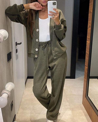 Ensemble Élégant 2 Pièces – Confort et Style au Quotidien