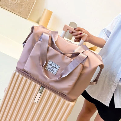 Le Nomade™ | Sac imperméable et extensible avec sangle arrière