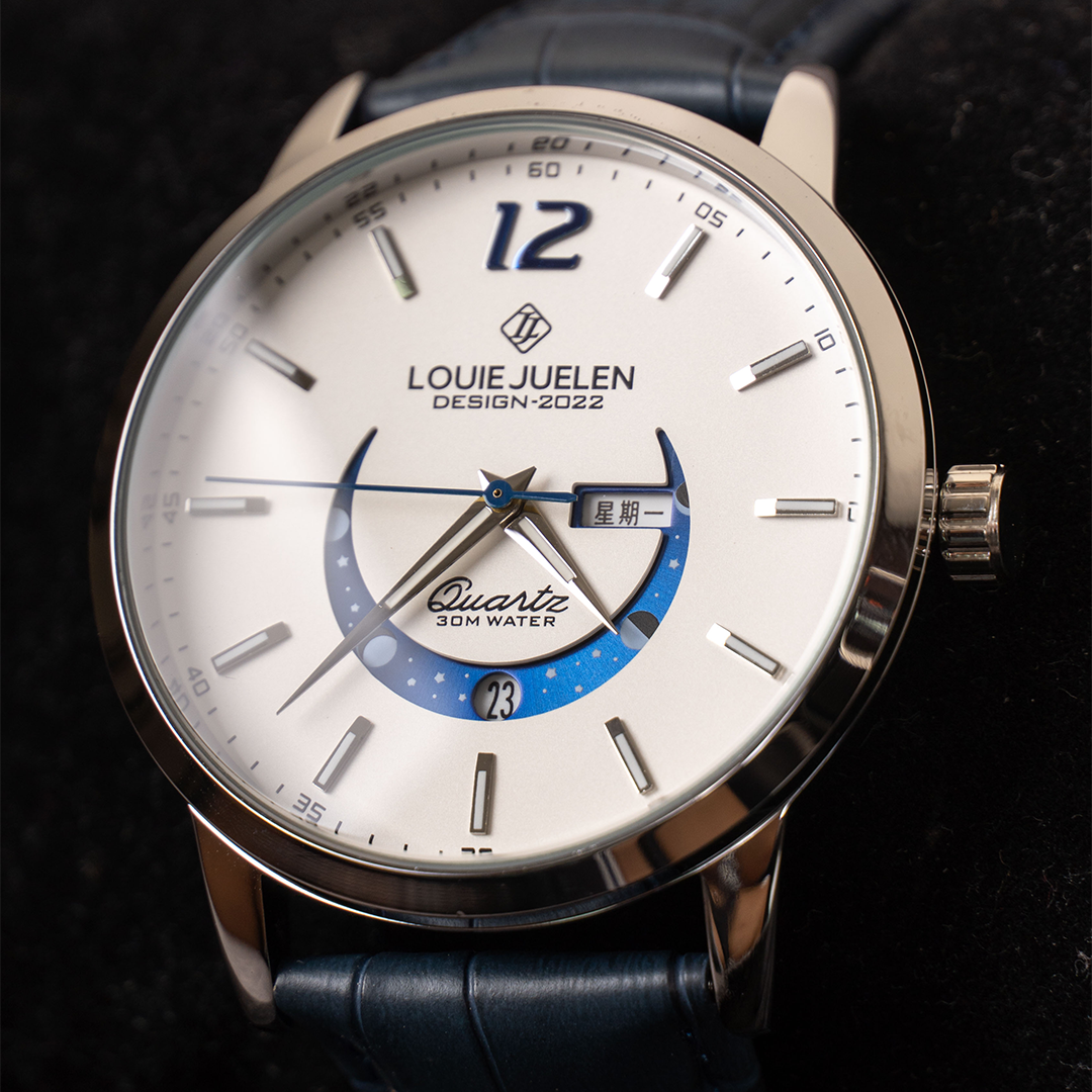 Montre Élégante avec Phases Lunaires