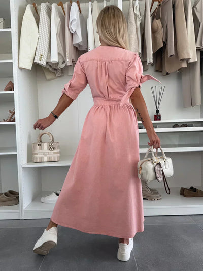 Robe en denim éclatante